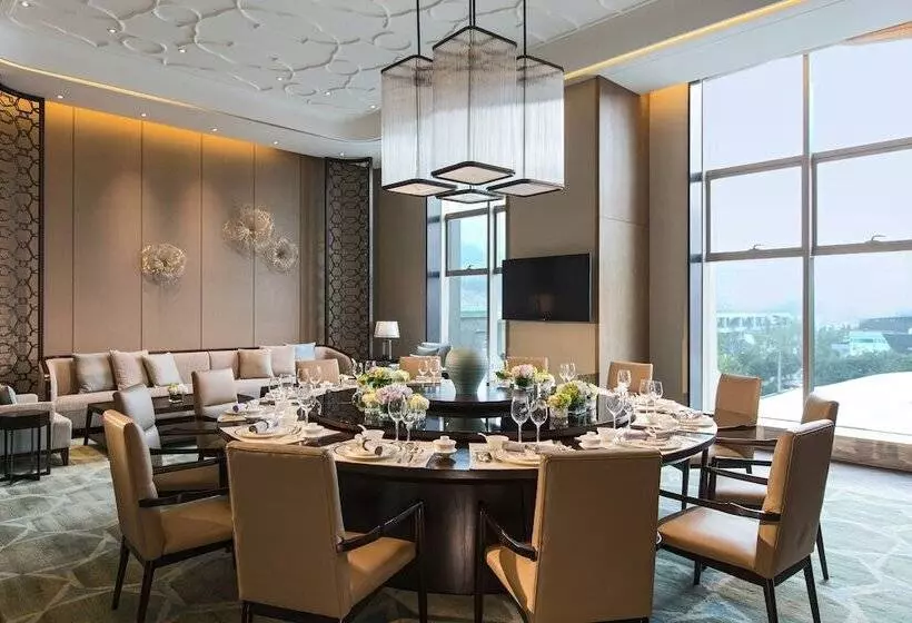 Hotel Chongqing Marriott