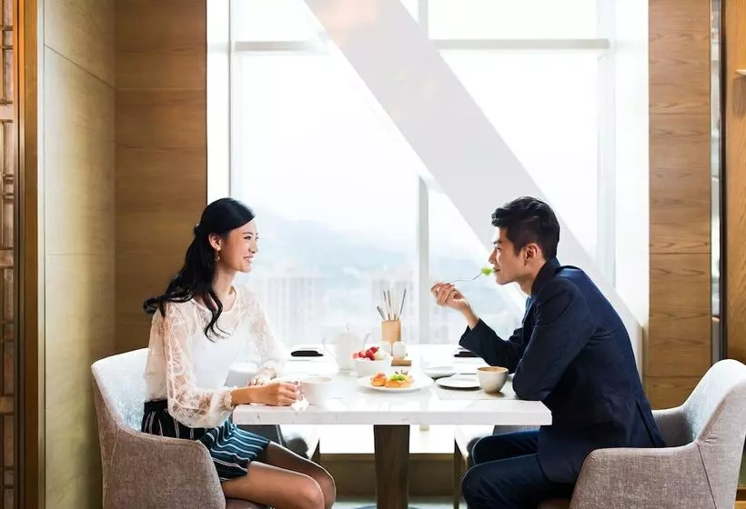 Hotel Chongqing Marriott