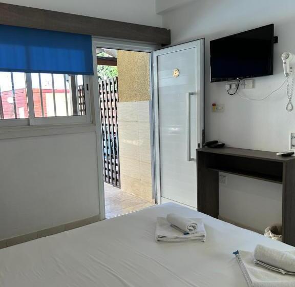 هتل St Elena Boutique Residence