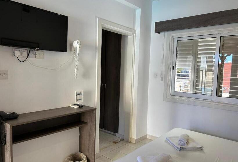 هتل St Elena Boutique Residence