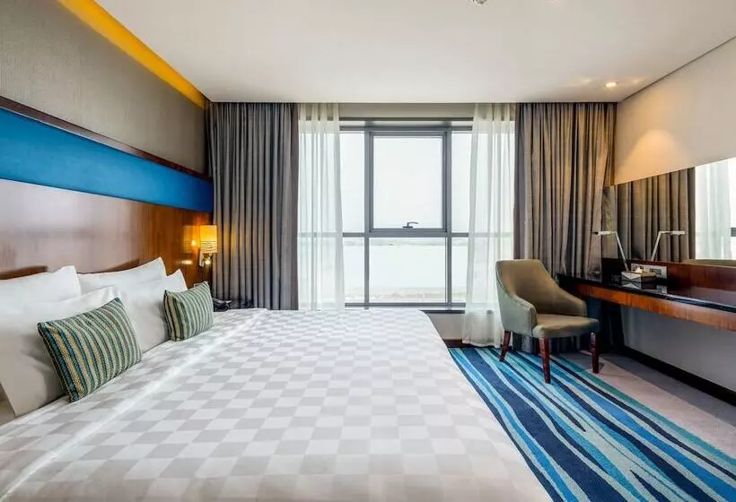 Flora Al Barsha Hotel At The Mall