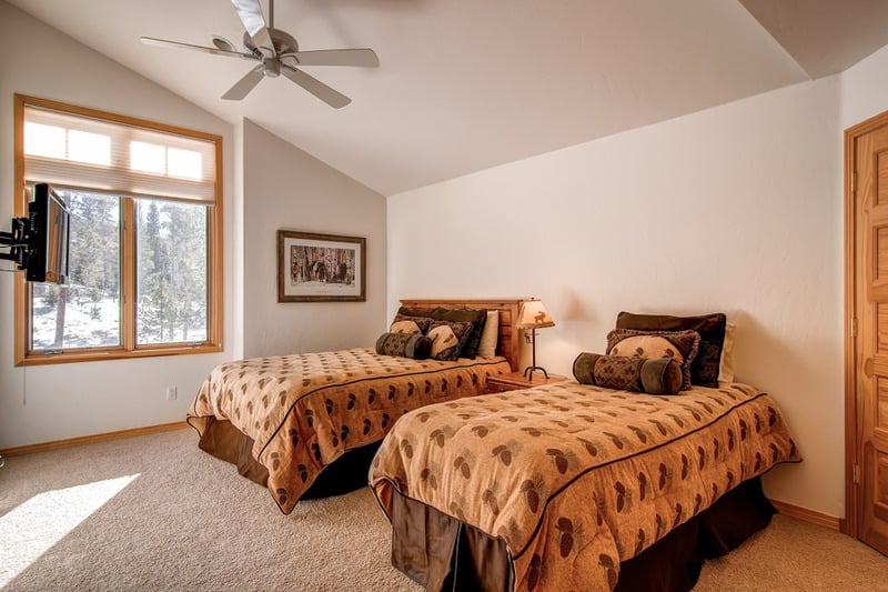 هتل Highlands Ridge Retreat By Pinnacle Lodging