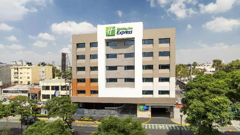 ホテル Holiday Inn Express   Mexico Basilica, An Ihg