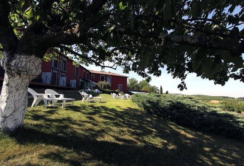 ホテル Hôtel Restaurant La Montagne De Brancion