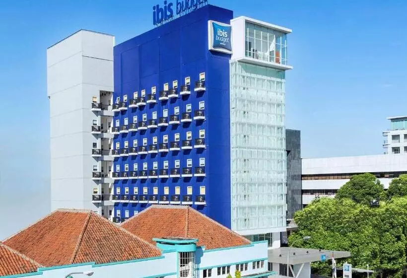 ホテル The Suddha Asia Afrika Bandung