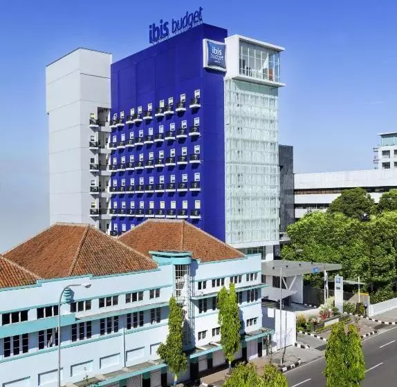 ホテル The Suddha Asia Afrika Bandung