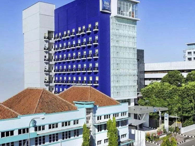 ホテル The Suddha Asia Afrika Bandung