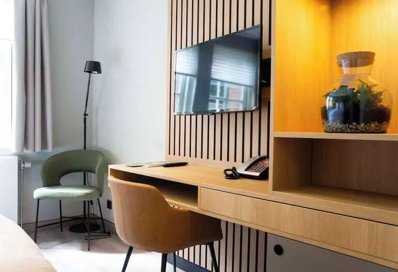 호텔 Kontakt Der Kontinenten