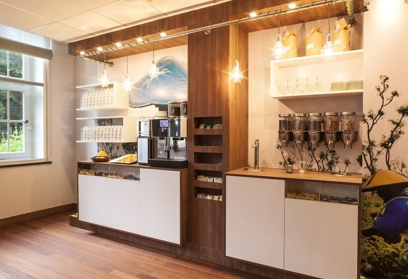 ホテル Kontakt Der Kontinenten