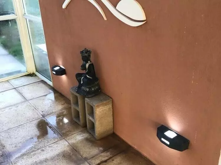 فندق Las Lomas Suite & Spa