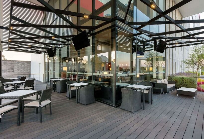 فندق Ramada Encore By Wyndham San Luis Potosi