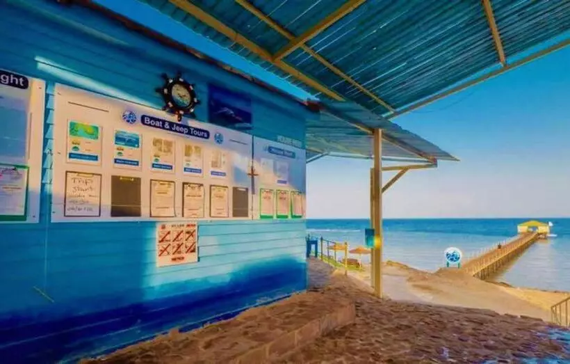 فندق Rohanou Beach Resort