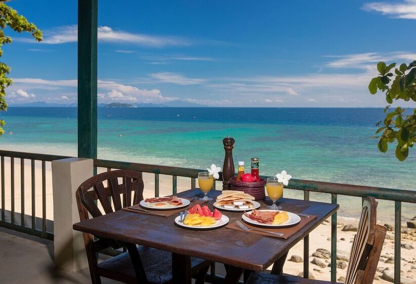 בית מלון כפרי The Cove Phi Phi