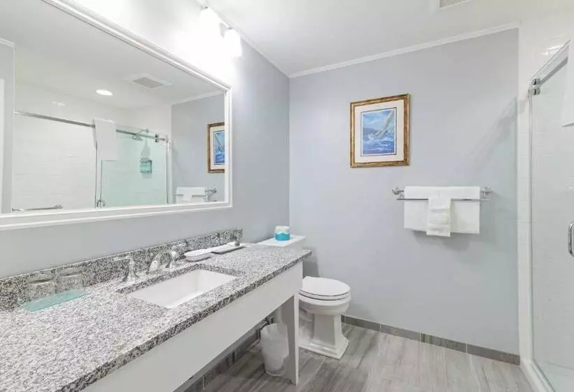 호텔 The Inn At Ocean's Edge