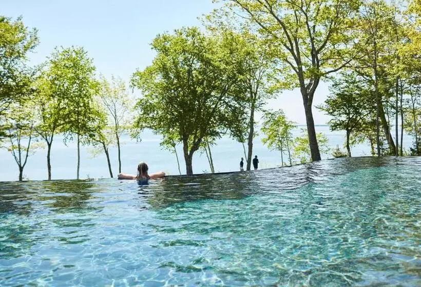 호텔 The Inn At Ocean's Edge