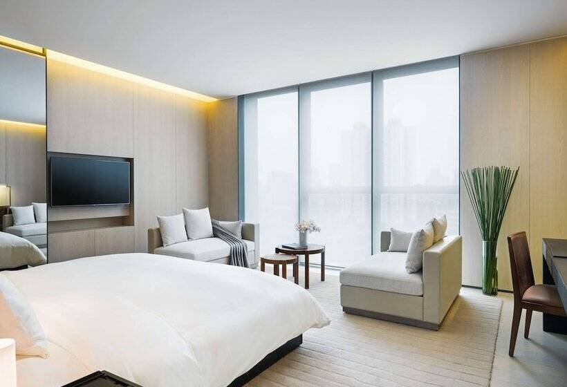 בית מלון כפרי The Temple House