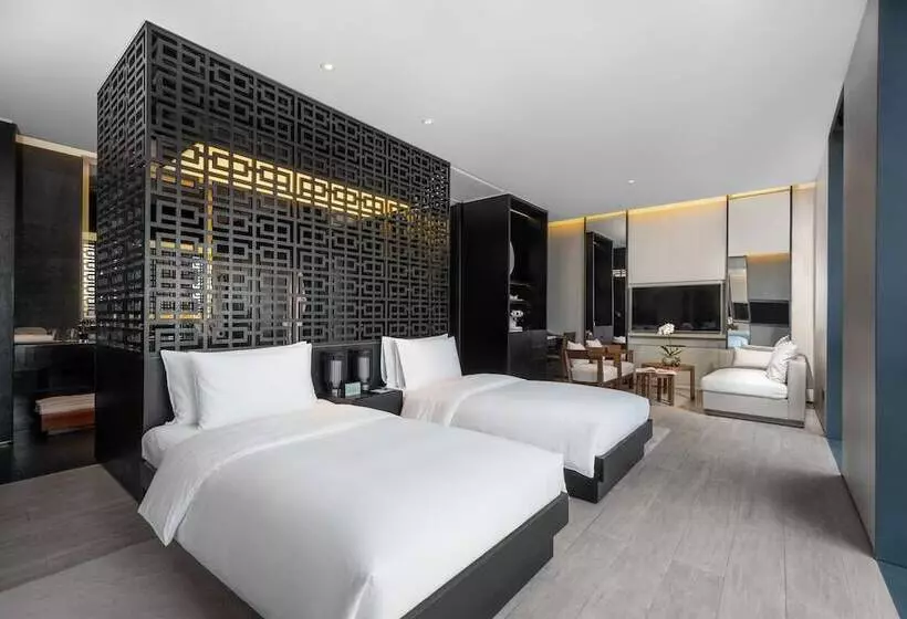 בית מלון כפרי The Temple House