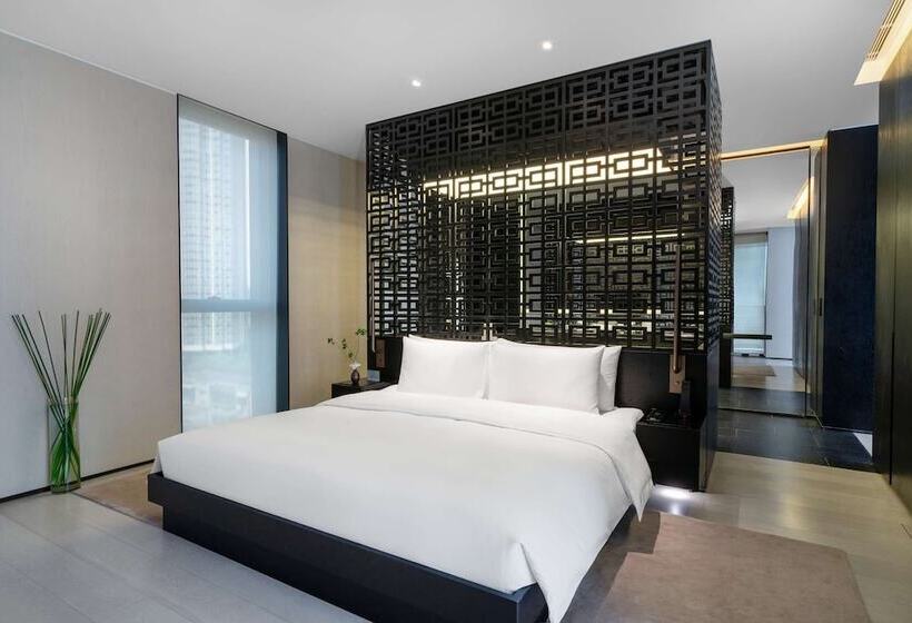 בית מלון כפרי The Temple House