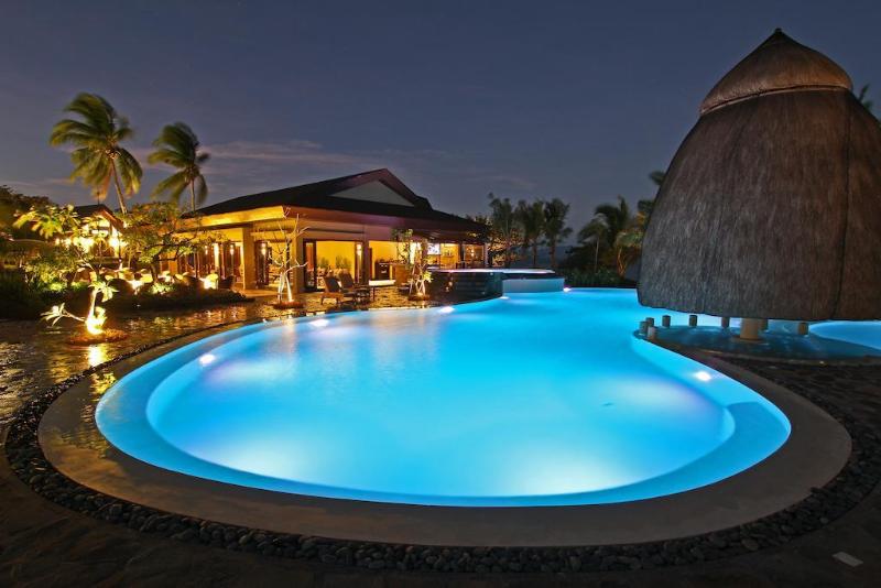 Отель Two Seasons Coron Island Resort