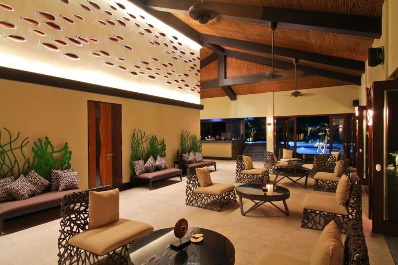 Отель Two Seasons Coron Island Resort