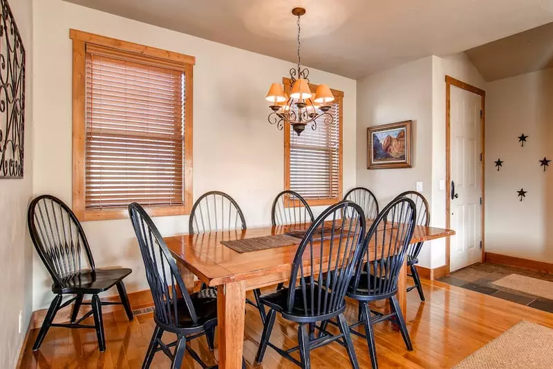 هتل Vista Point Home By Pinnacle Lodging