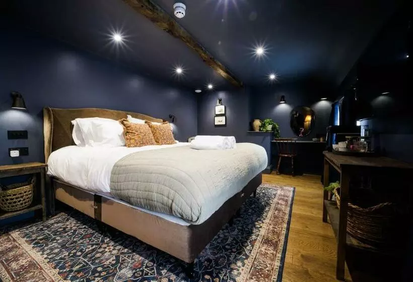 Retkeilymaja The Silk Rooms, At The Freemasons Inn