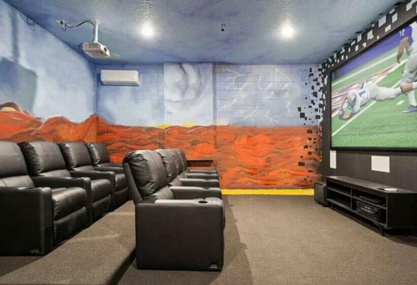 Retkeilymaja Villa De La Luna   C04