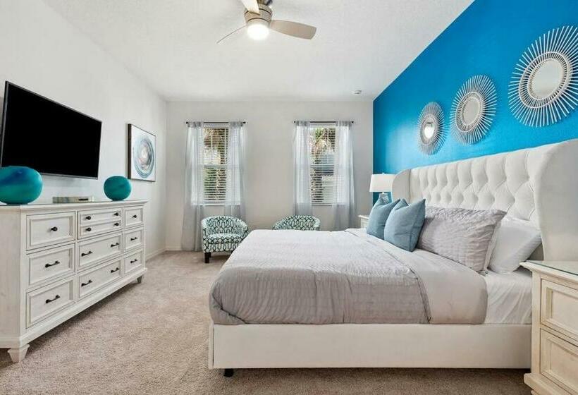 Retkeilymaja Villa De La Luna   C04