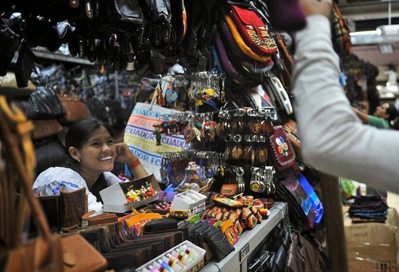 Hotel La Quinta By Wyndham Quito