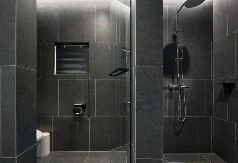 בית מלון כפרי Mountain And Autumn Homestay