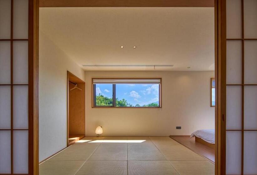 בית מלון כפרי Mountain And Autumn Homestay