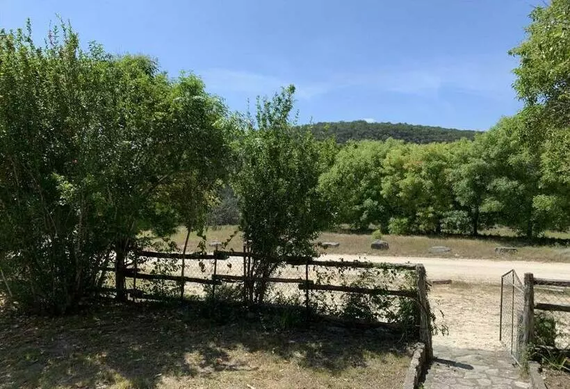 ペンション Clark Creek Ranch Cabin