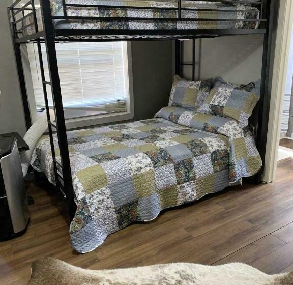 膳宿费 Clark Creek Ranch Cabin