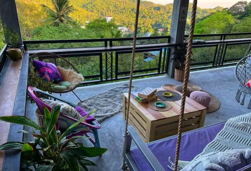 Wonderland Jungle Hostel