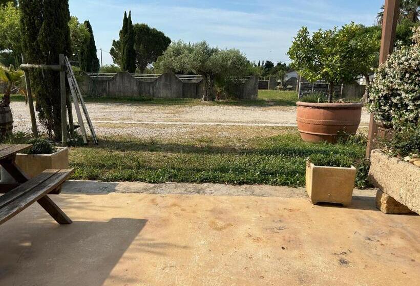 ベッドアンドブレックファースト Bella Vida