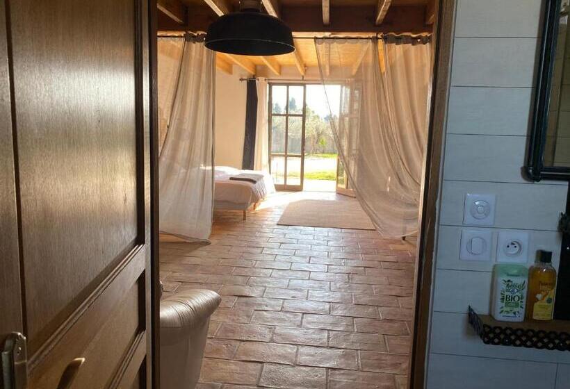 ベッドアンドブレックファースト Bella Vida