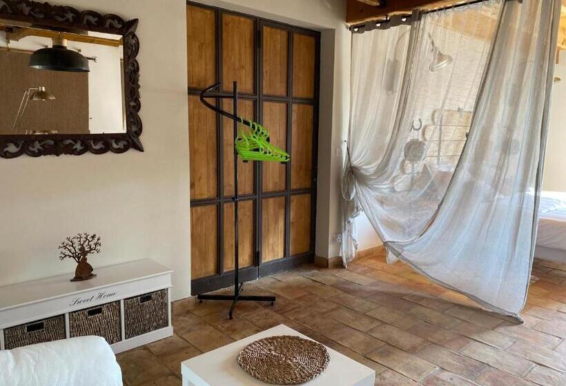 ベッドアンドブレックファースト Bella Vida