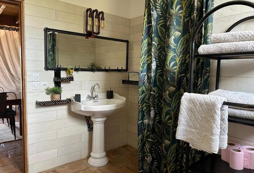 ベッドアンドブレックファースト Bella Vida