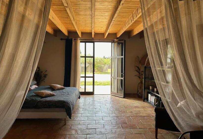 ベッドアンドブレックファースト Bella Vida