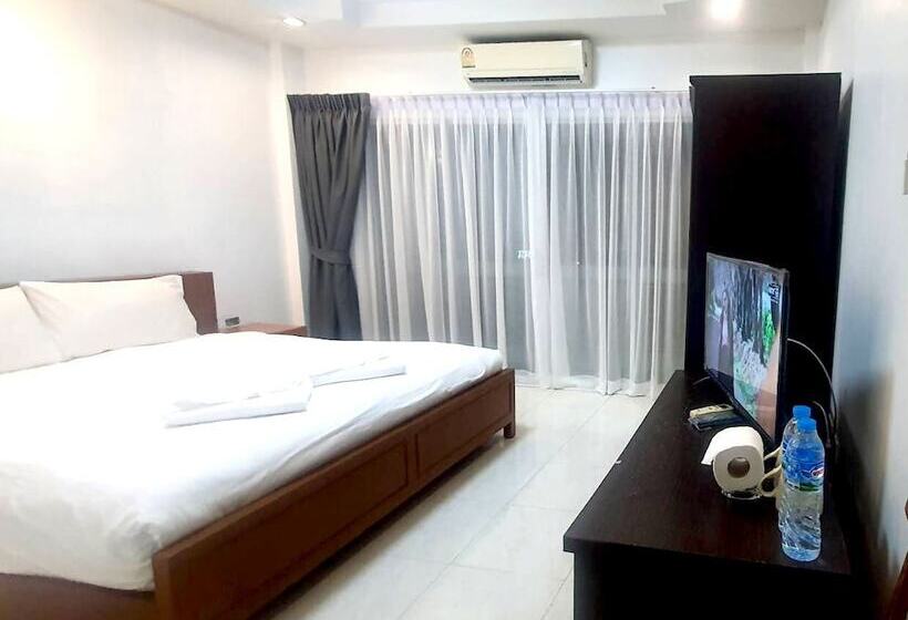 فندق Chalita House