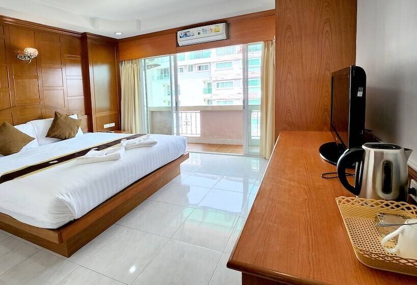 فندق Chalita House