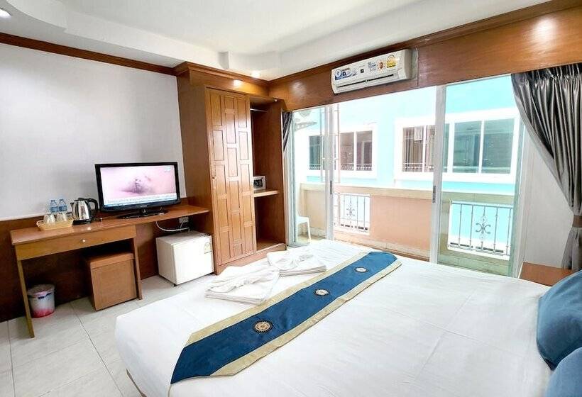 فندق Chalita House