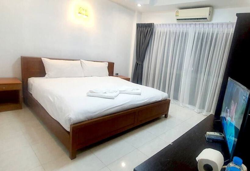 فندق Chalita House