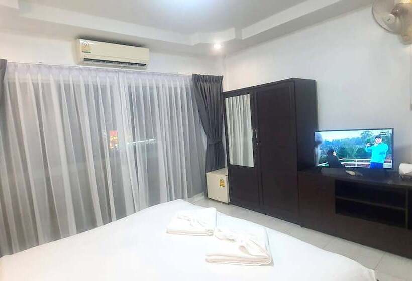 فندق Chalita House