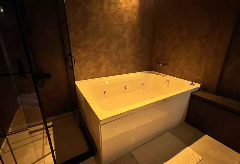 Hotelli Golden Time İncek