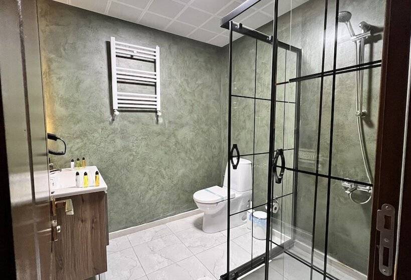 هتل Golden Time İncek