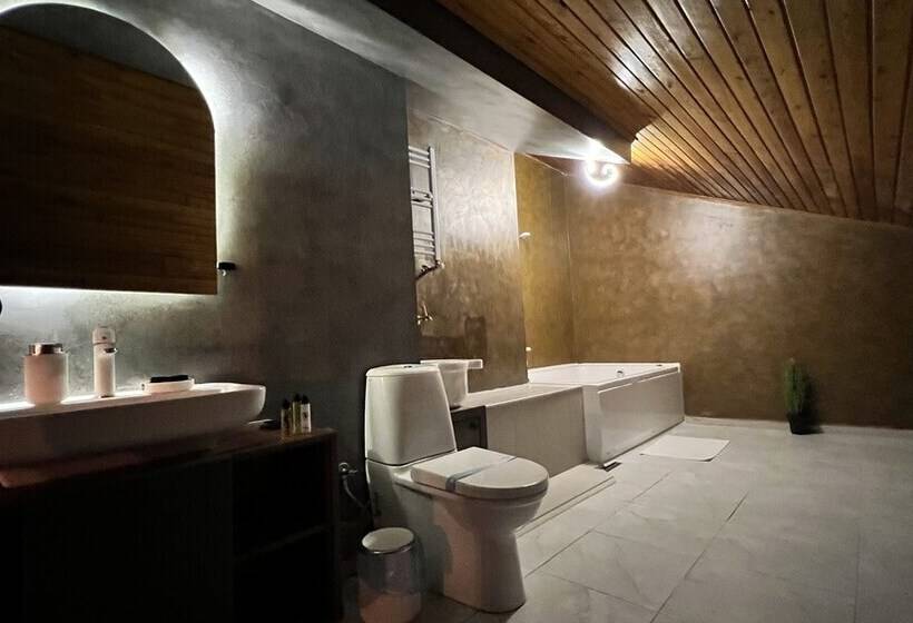 هتل Golden Time İncek