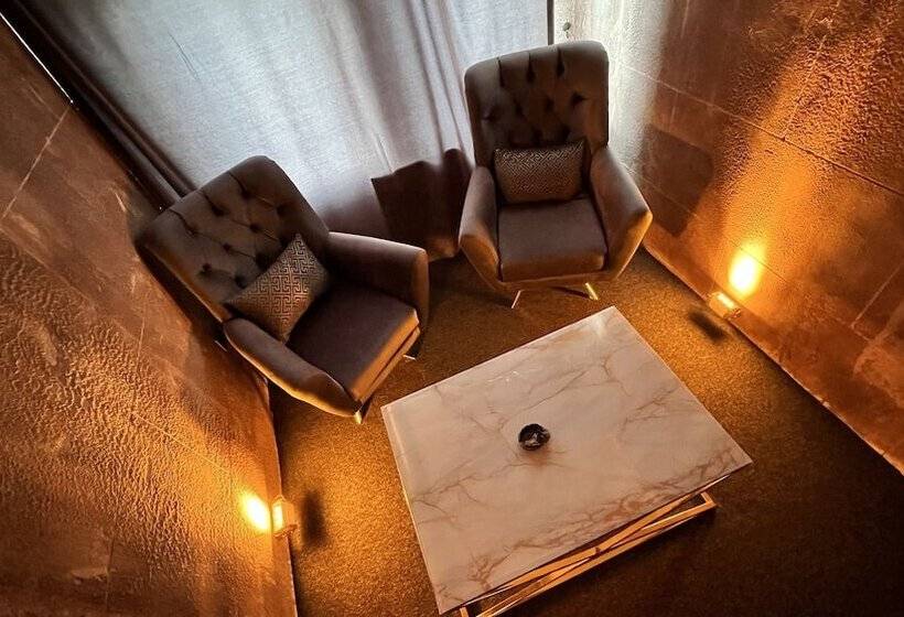 هتل Golden Time İncek