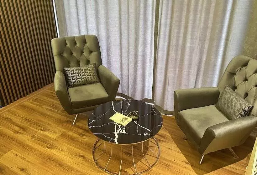 Hotelli Golden Time İncek