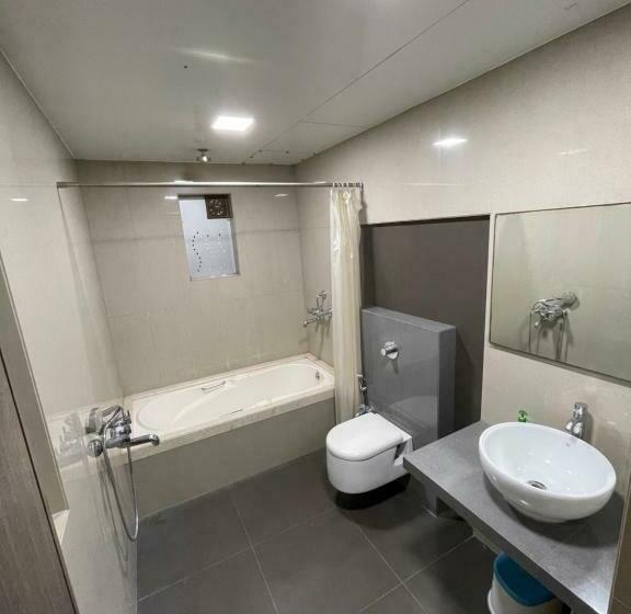 Hotell Sarovar Residency